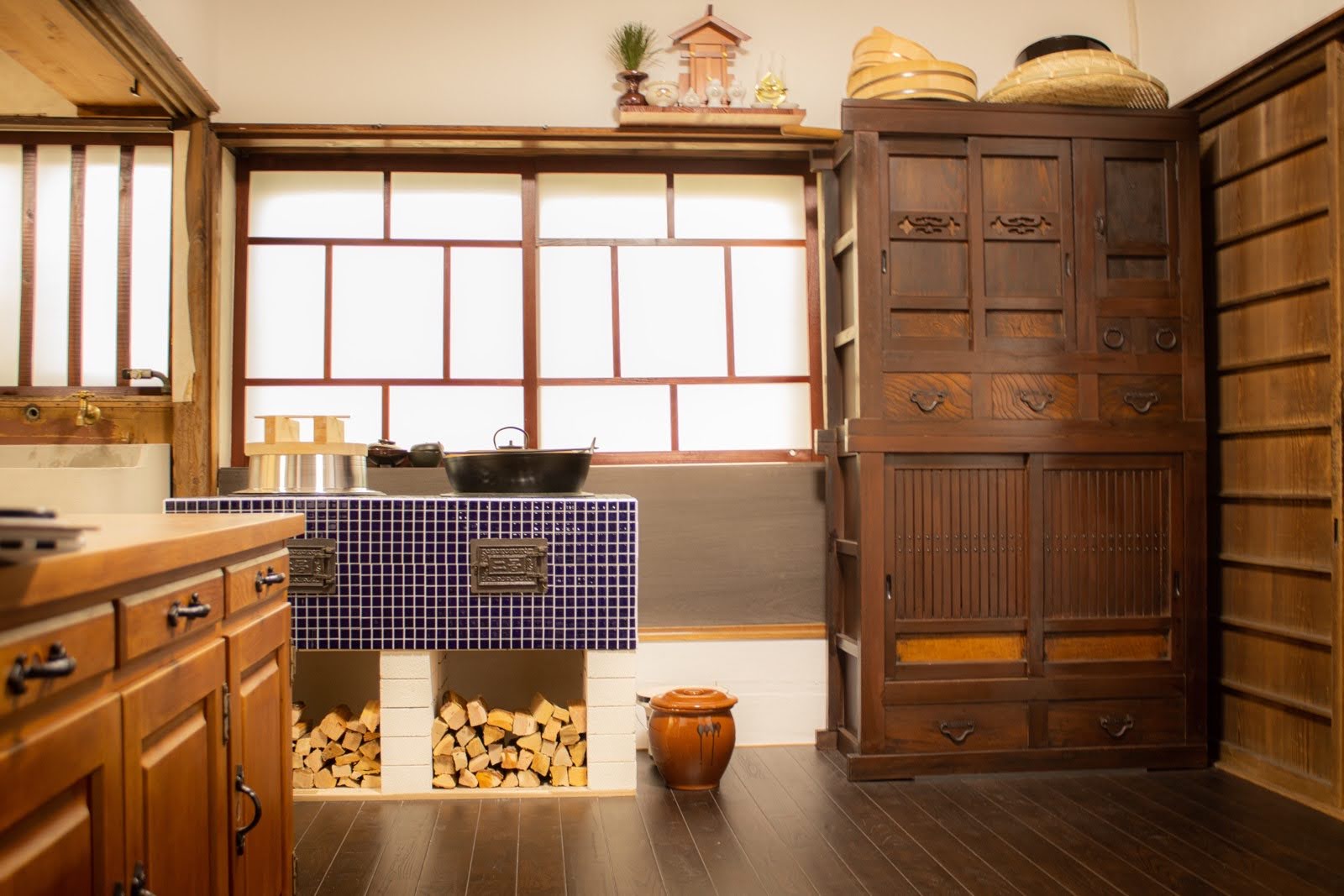 A Kimono Cooking Experience in a Century-Old Japanese Kitchen | Origami ...