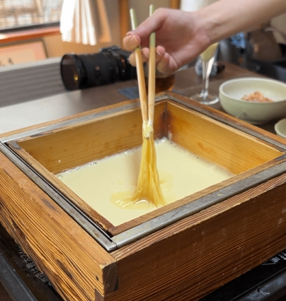奈良県指定有形文化財 達磨寺・方丈で、日本の音色「三味線」を自分で